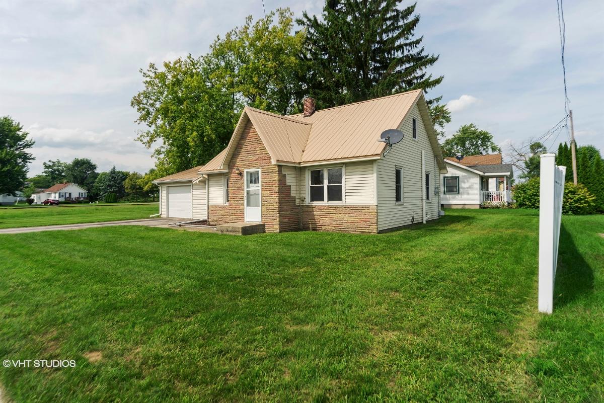 102 W 5th St, Pinconning, MI 48650