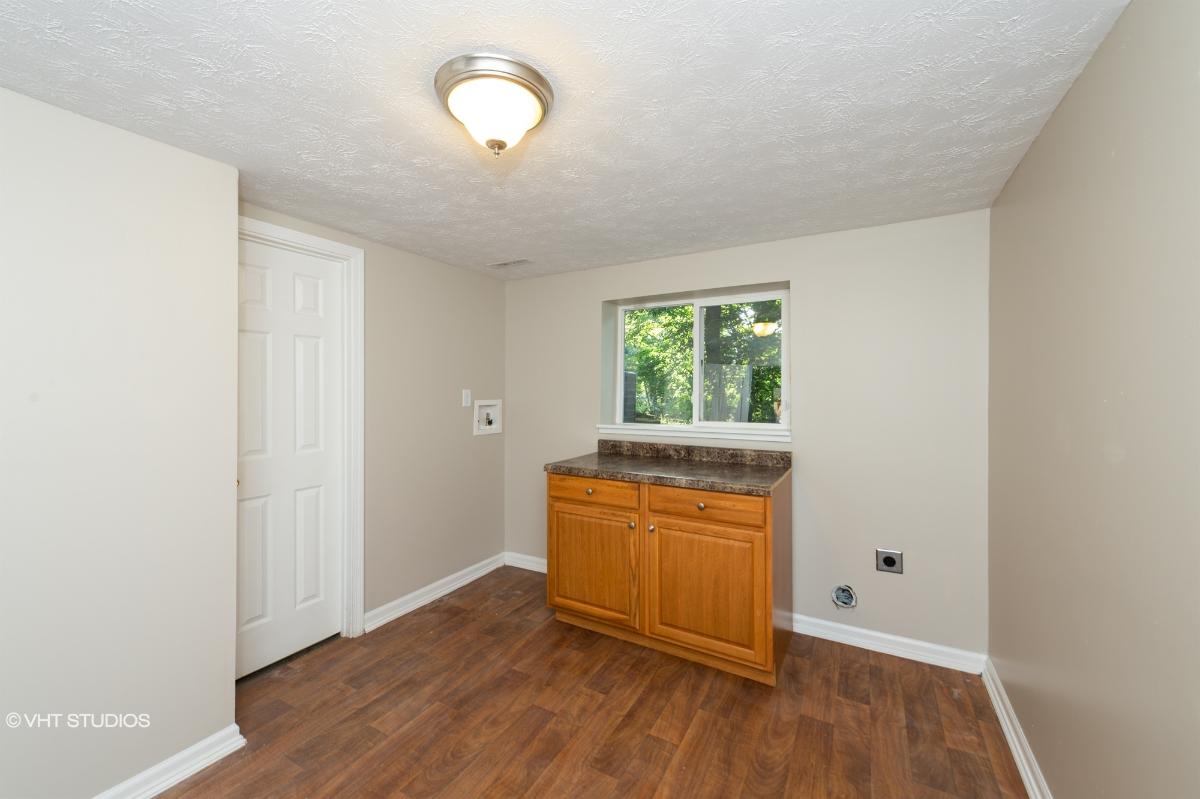 5922 Milhouse Ct, Indianapolis, IN 46221 - HomePath.com