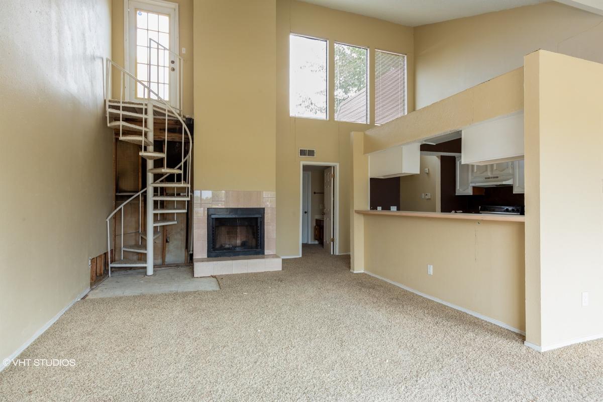 7031 Holly Hill Dr Apt 1, Dallas, TX 75231