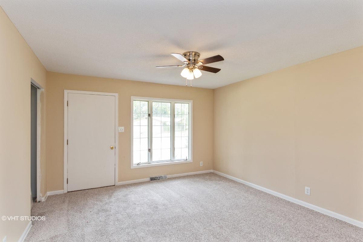 16 Hickory St, Viburnum, MO 65566